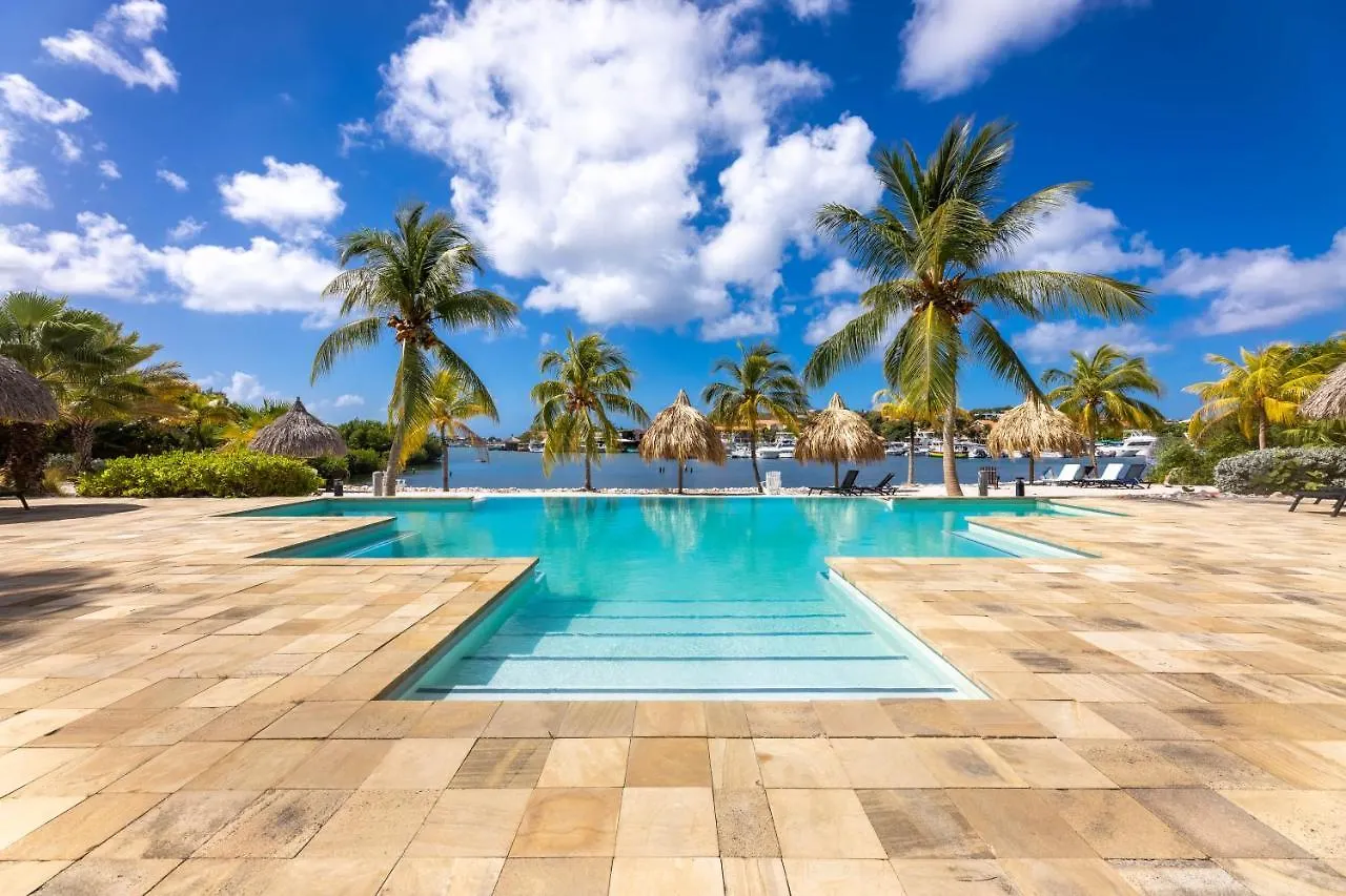 Spanish Water Apartments يلمستاد 3*,  كوراساو